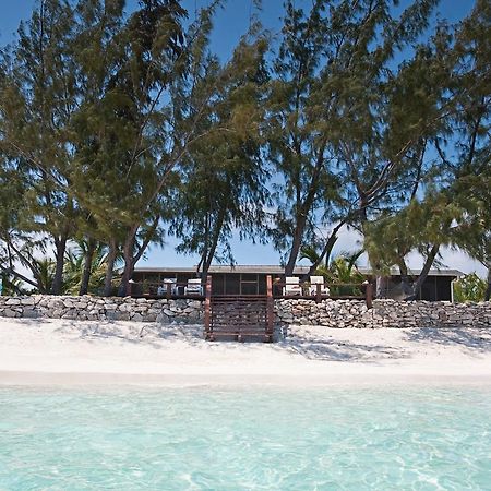 Hollywood Beach Suites Turks And Caicos Whitby Kemudahan gambar