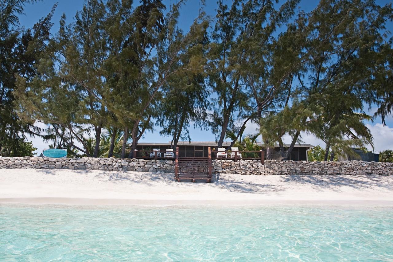 Hollywood Beach Suites Turks And Caicos Whitby Kemudahan gambar